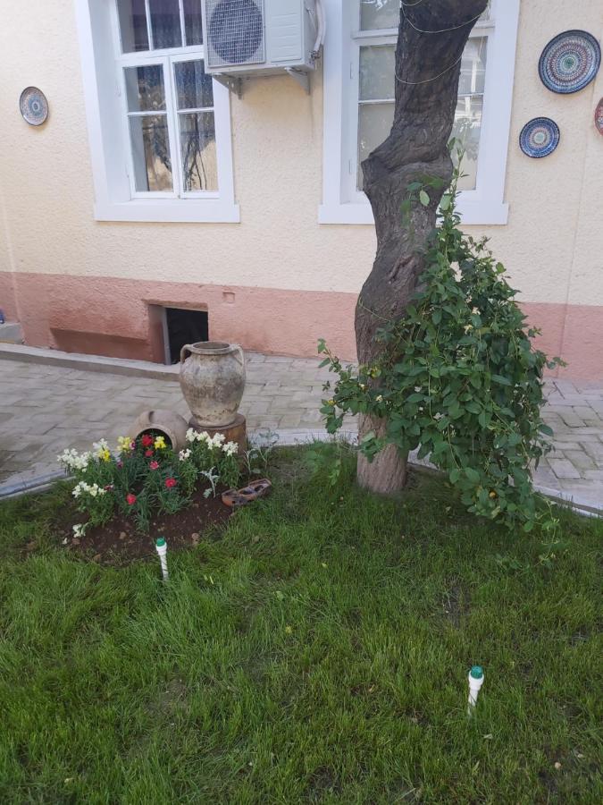 Guest House Han Samarkand Bagian luar foto