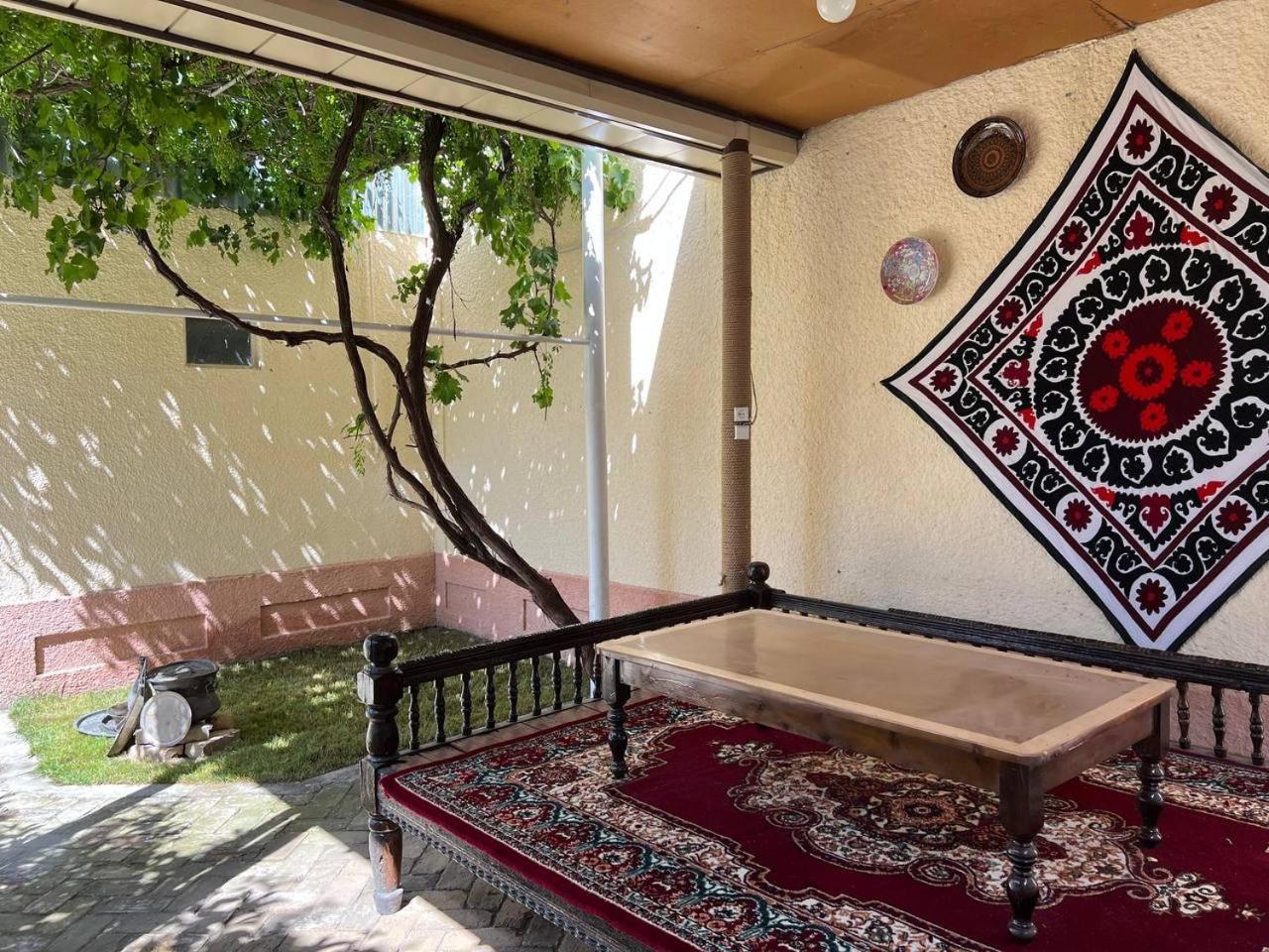 Guest House Han Samarkand Bagian luar foto